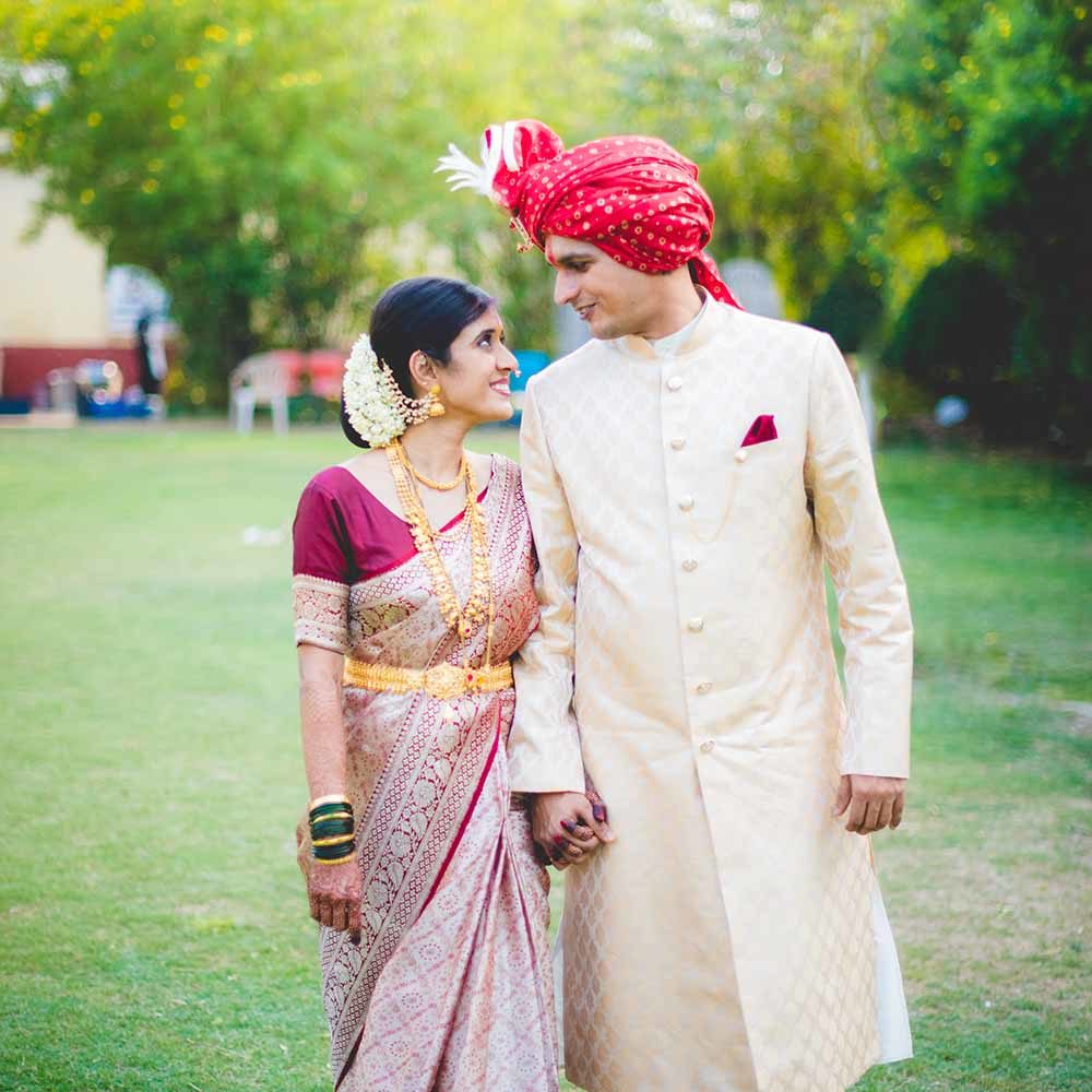 Priydarshani & Anshul's Marathi wedding at Mahasainik lawns Pune