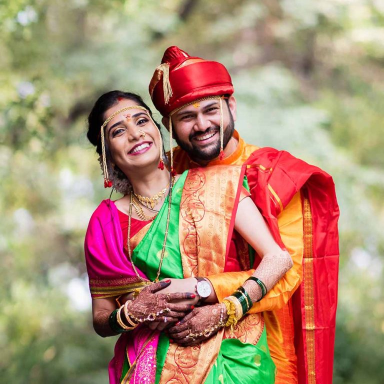 gauri and annanyas candid maharashtrian wedding photography in pune and mumbai