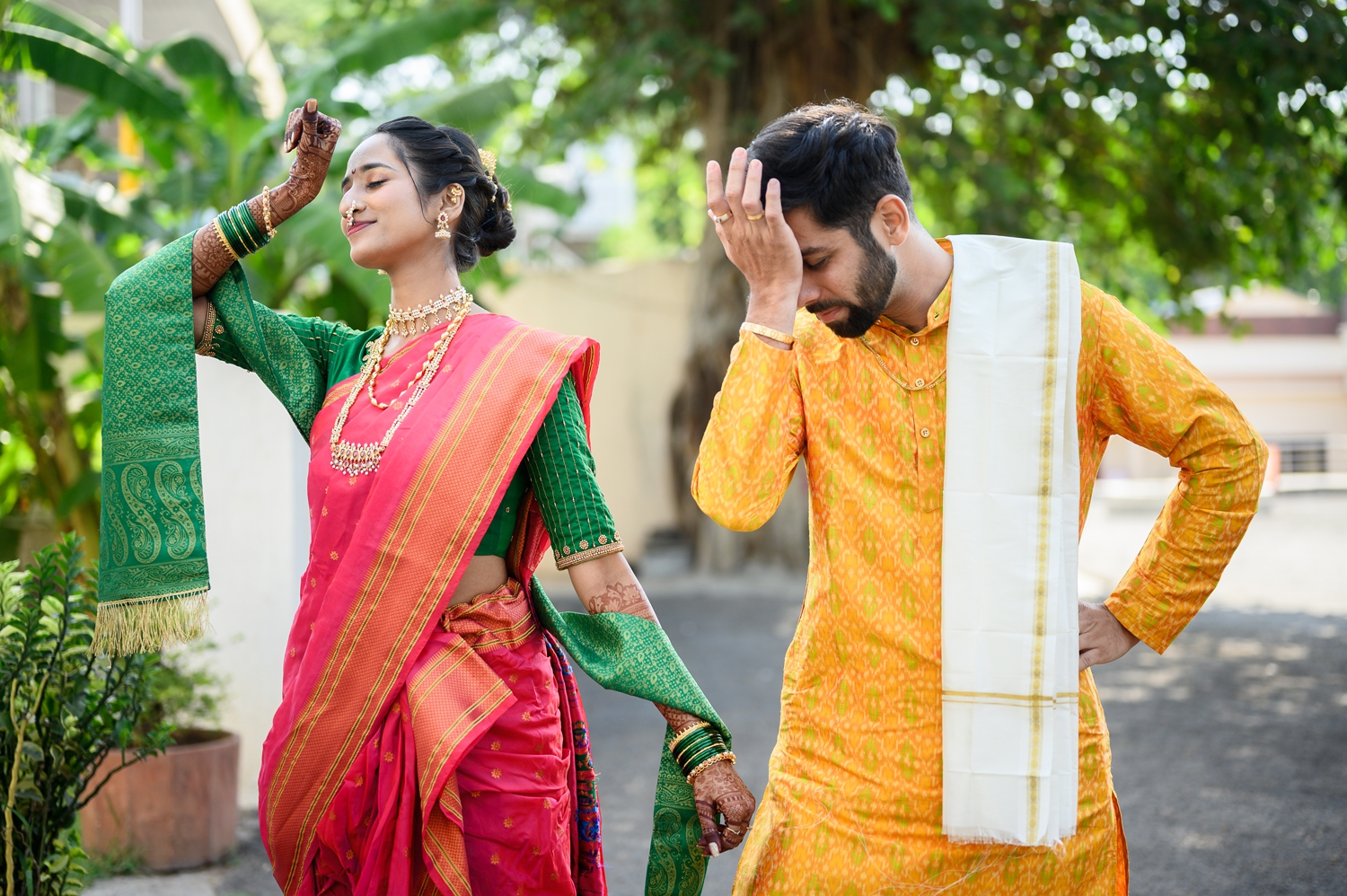 couple-wedding-portraits-wedding-photographer-pune-girish-joshi_0023
