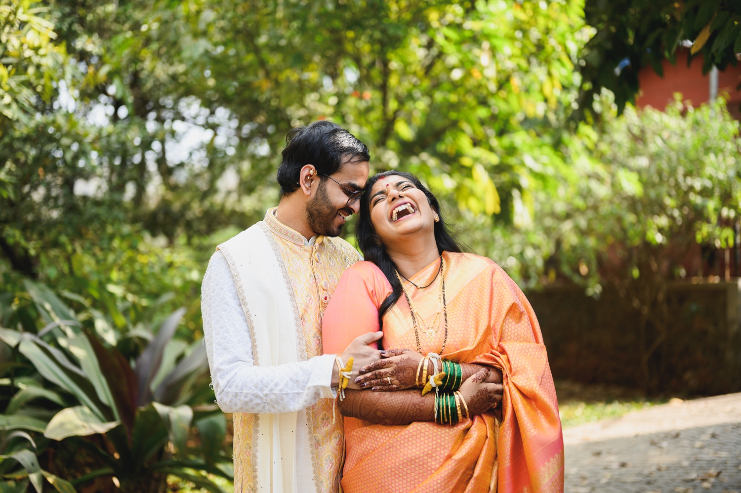 couple-wedding-portraits-wedding-photographer-pune-girish-joshi_0027